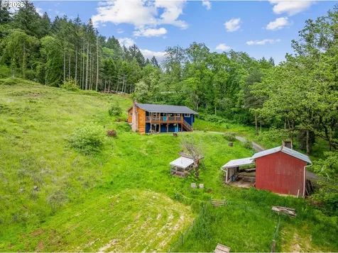 24215 NE Happy Hill Lane Newberg OR 97132