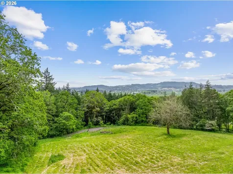 24215 NE Happy Hill Lane Newberg OR 97132