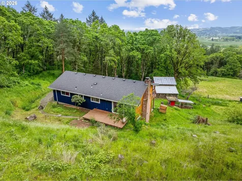24215 NE Happy Hill Lane Newberg OR 97132