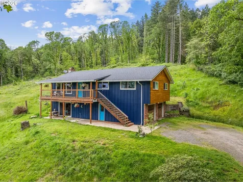 24215 NE Happy Hill Lane Newberg OR 97132