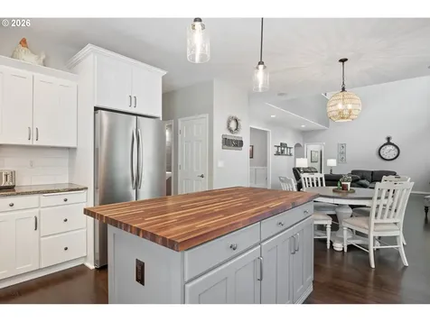 5915 NW 289th Street Ridgefield WA 98642