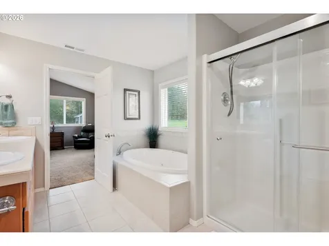 5915 NW 289th Street Ridgefield WA 98642