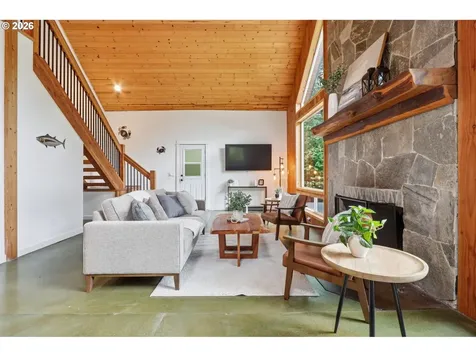 24665 Trask West Tillamook OR 97141