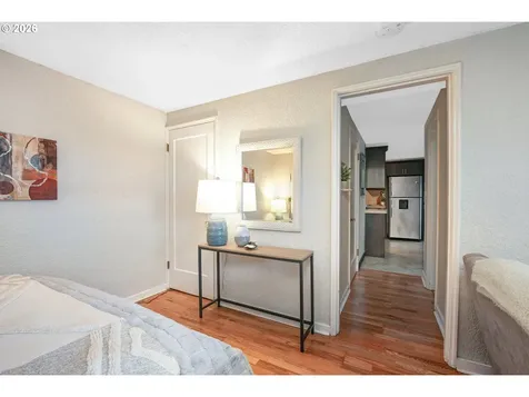 2025 SE Caruthers Street Portland OR 97214