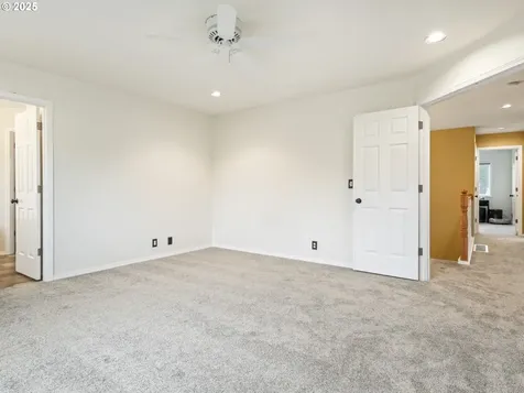 5333 NW Lianna Way Portland OR 97229