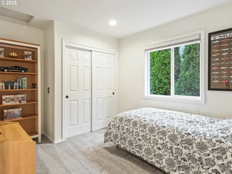 5333 NW Lianna Way Portland OR 97229