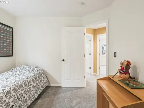 5333 NW Lianna Way Portland OR 97229