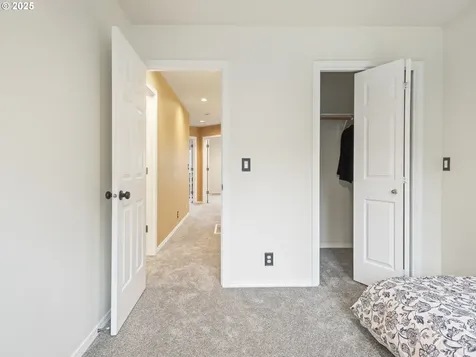 5333 NW Lianna Way Portland OR 97229