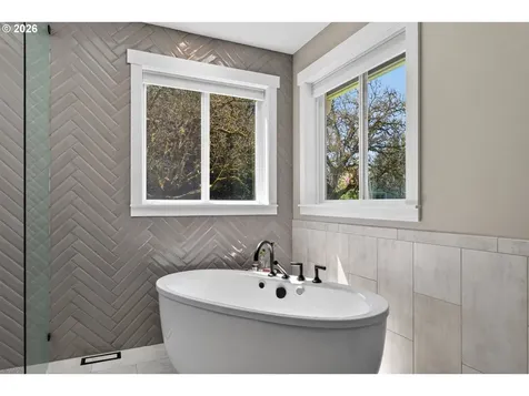 5201 NE 259th Circle Ridgefield WA 98642