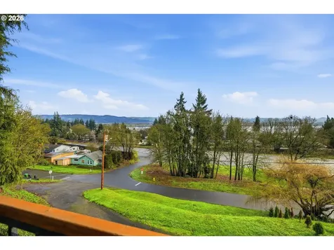 1855 5th Street Columbia City OR 97018