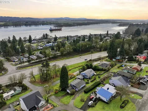 1855 5th Street Columbia City OR 97018
