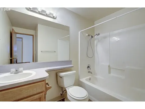18716 SE 11th Street Vancouver WA 98683