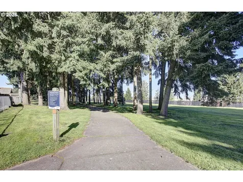 18716 SE 11th Street Vancouver WA 98683