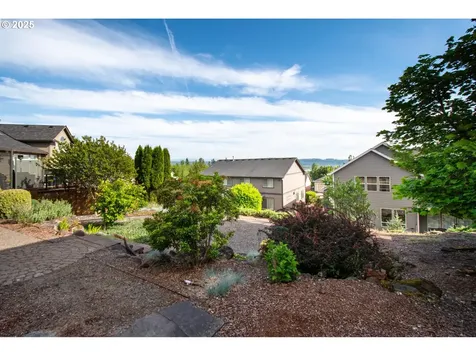 2443 N 3rd Street Washougal WA 98671