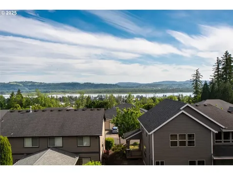 2443 N 3rd Street Washougal WA 98671