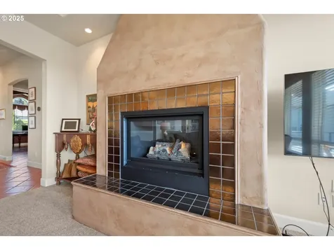 2443 N 3rd Street Washougal WA 98671
