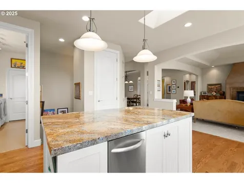 2443 N 3rd Street Washougal WA 98671