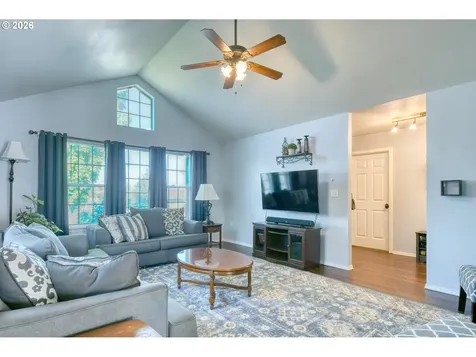 1626 SW 3rd Street Pendleton OR 97801