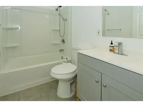 2650 SE 164th Avenue Portland OR 97236