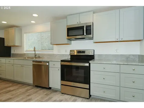 2650 SE 164th Avenue Portland OR 97236
