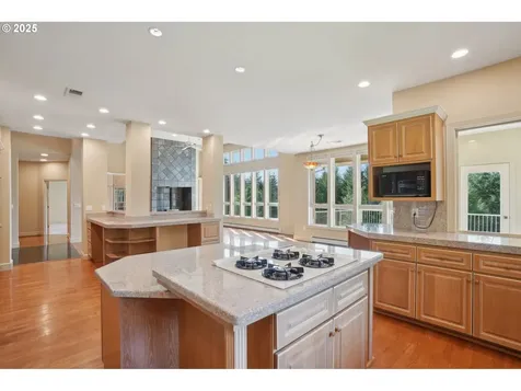 24925 SW Ladd Hill Road Sherwood OR 97140