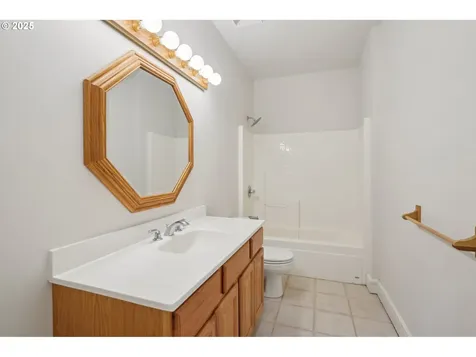 24925 SW Ladd Hill Road Sherwood OR 97140