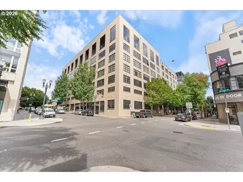 1400 NW Irving Street Portland OR 97209