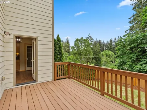 860 N P Street Washougal WA 98671