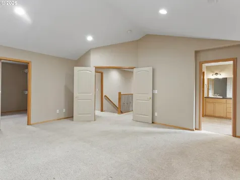 860 N P Street Washougal WA 98671