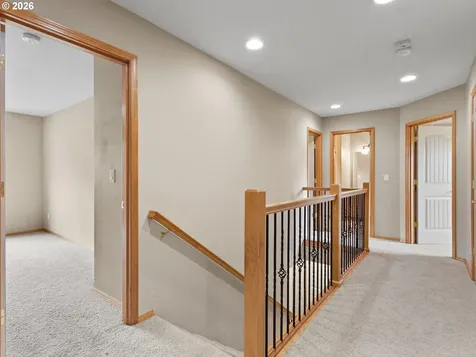 860 N P Street Washougal WA 98671