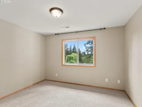 860 N P Street Washougal WA 98671