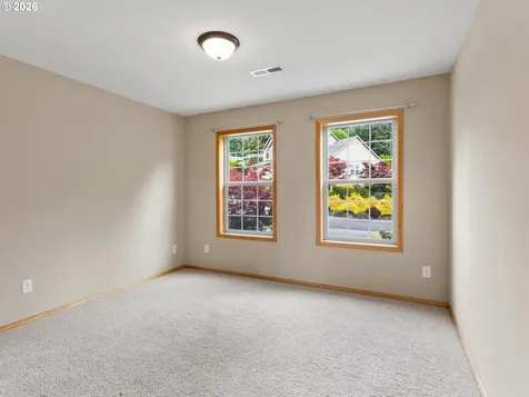 860 N P Street Washougal WA 98671