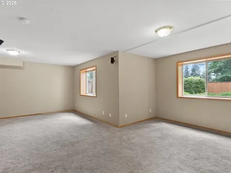 860 N P Street Washougal WA 98671