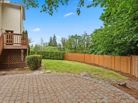 860 N P Street Washougal WA 98671