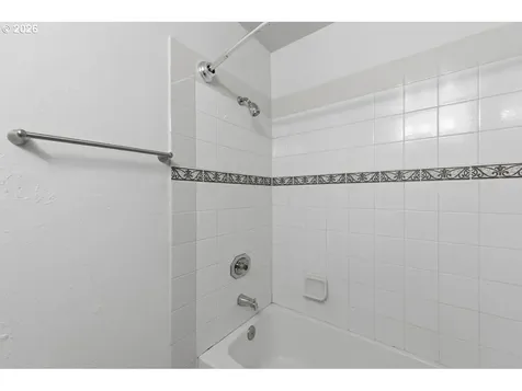2137 SE 130th Avenue Portland OR 97233