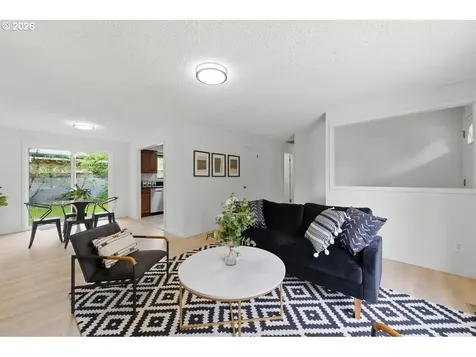 2137 SE 130th Avenue Portland OR 97233