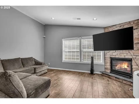 13802 NE 33rd Circle Vancouver WA 98682