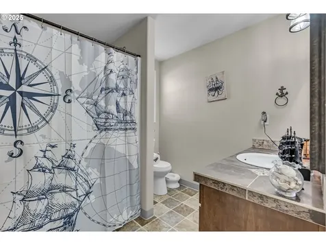 13802 NE 33rd Circle Vancouver WA 98682