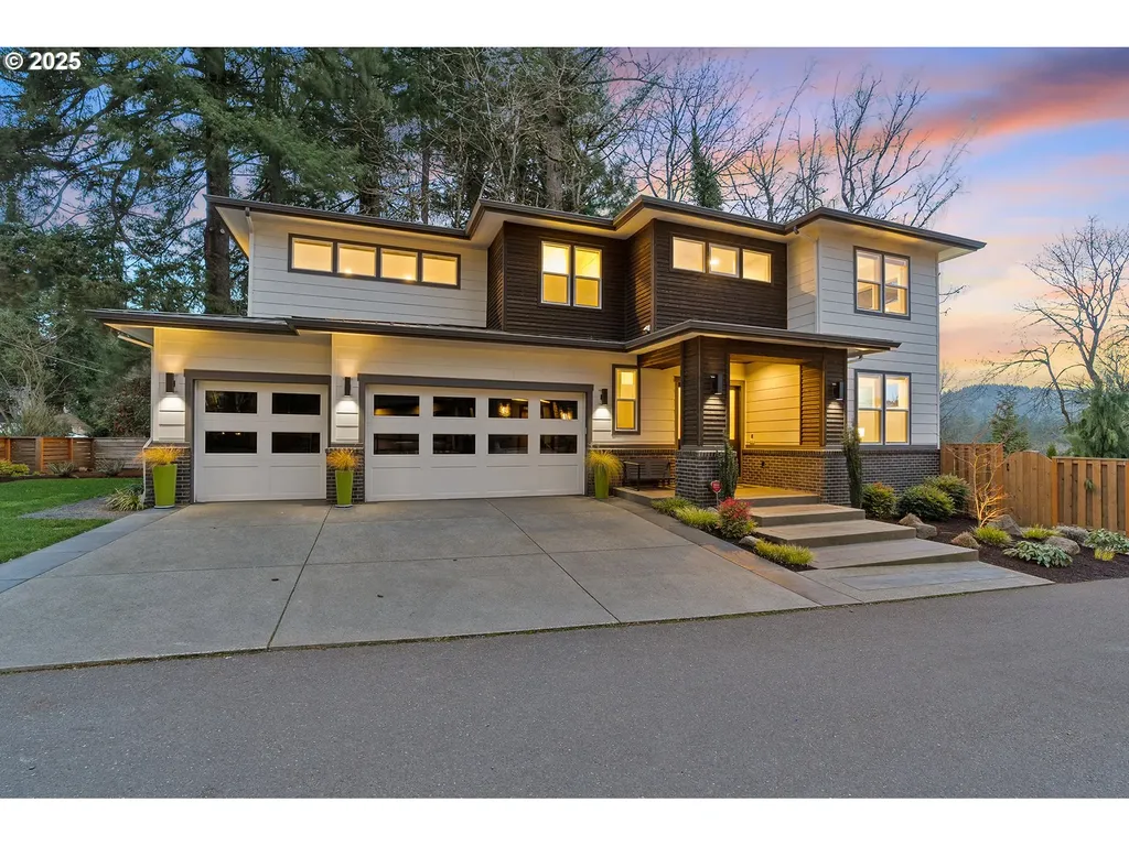 4440 Upper Drive Lake Oswego OR 97035