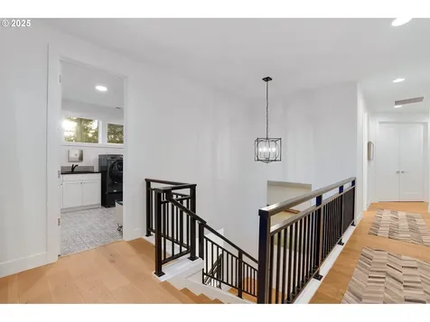 4440 Upper Drive Lake Oswego OR 97035