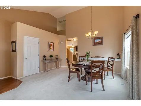 152 NE Autumnwood Terrace Hillsboro OR 97124