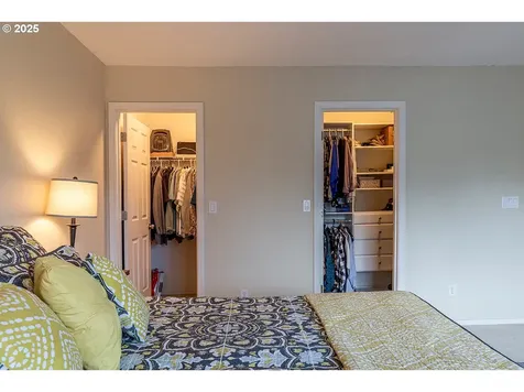 152 NE Autumnwood Terrace Hillsboro OR 97124