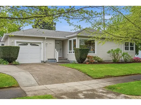 3040 N Hunt Street Portland OR 97217