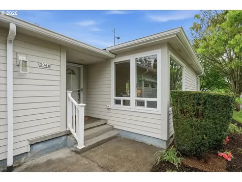 3040 N Hunt Street Portland OR 97217