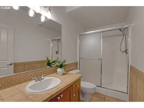 3527 NW Lansbrook Terrace Portland OR 97229