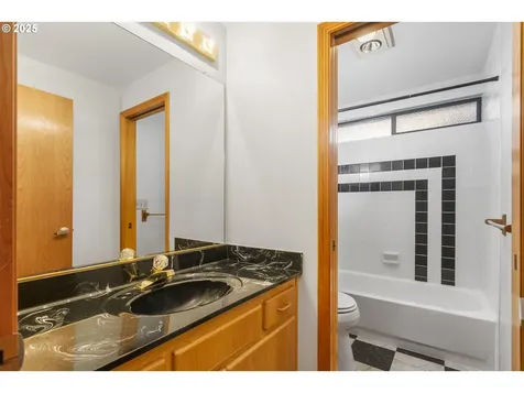 3205 SE Balboa Drive Vancouver WA 98683