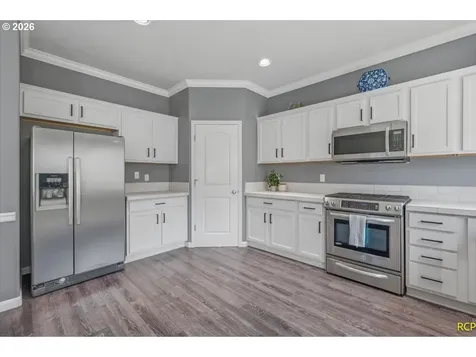 19003 SE 39th Way Vancouver WA 98683