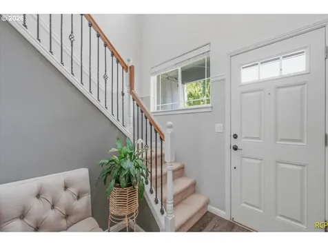 19003 SE 39th Way Vancouver WA 98683