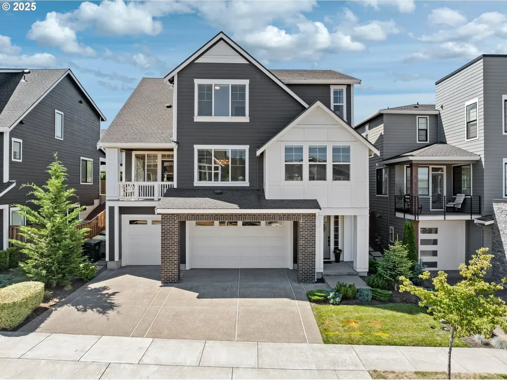 12114 NW Hiller Lane Portland OR 97229