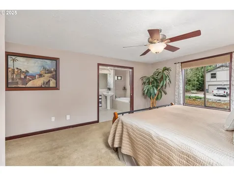 5231 Woodscape Drive SE Salem OR 97306